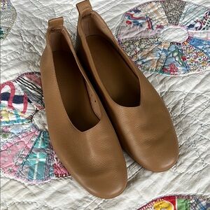 Everlane the day glove leather flats in nude